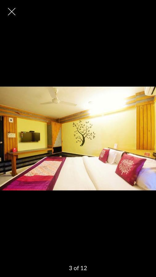 Hotel Yellow Lime Ahmedabad Exterior foto
